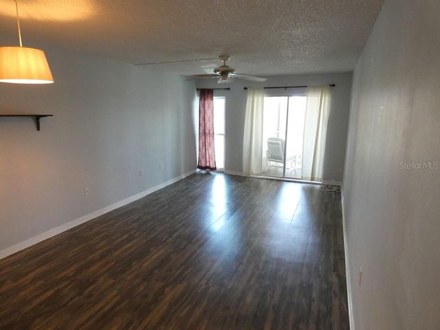 4908 38TH WAY S 303, St Petersburg, FL 33711