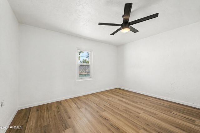 2213 E Windsor Avenue, Phoenix, AZ 85006