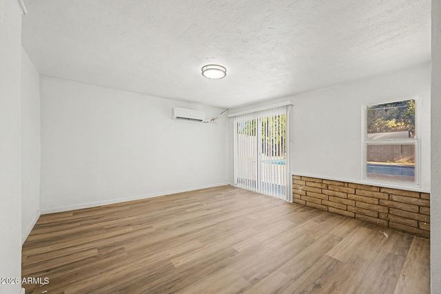 2213 E Windsor Avenue, Phoenix, AZ 85006