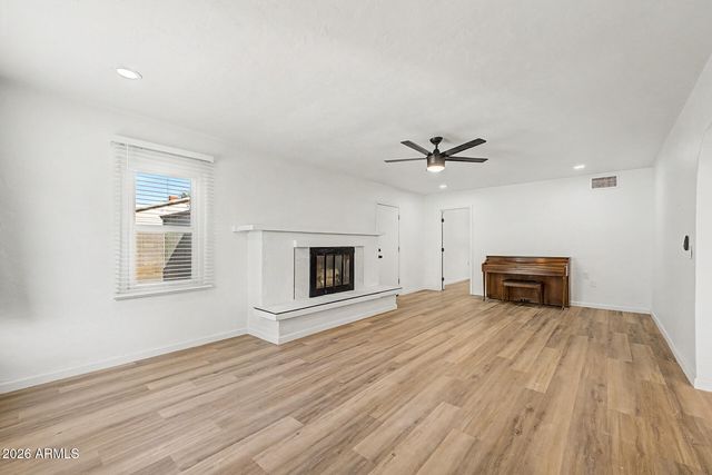 2213 E Windsor Avenue, Phoenix, AZ 85006