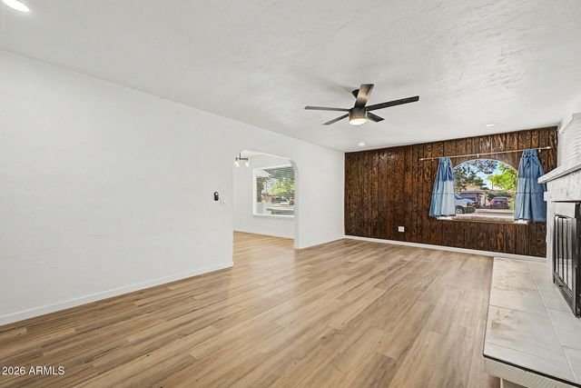 2213 E Windsor Avenue, Phoenix, AZ 85006