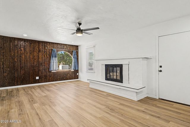 2213 E Windsor Avenue, Phoenix, AZ 85006