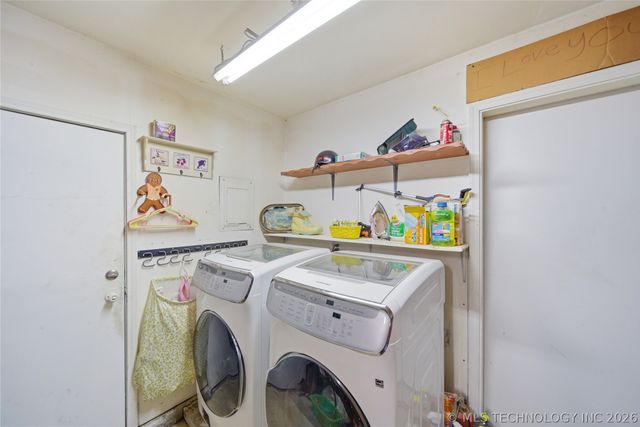 13653 Hickory Place, Glenpool, OK 74033