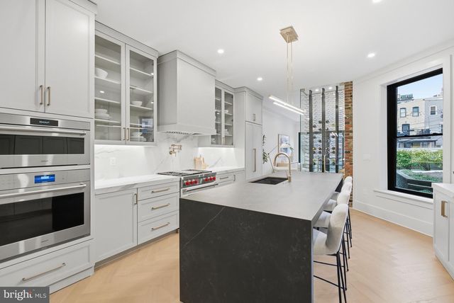 1816 BELMONT RD NW, Washington, DC 20009