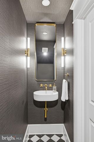 1816 BELMONT RD NW, Washington, DC 20009