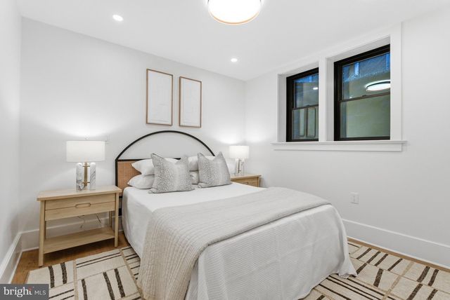 1816 BELMONT RD NW, Washington, DC 20009