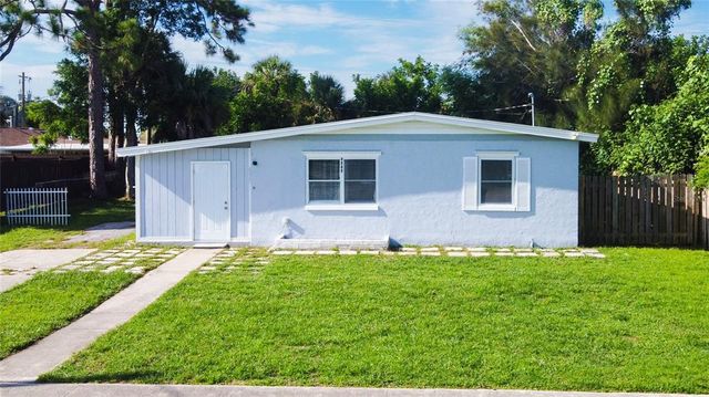 8495 CRISTOBAL AVENUE, North Port, FL 34287