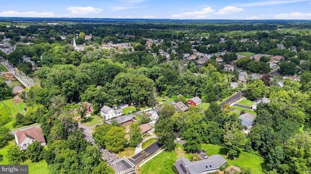 218 MAXWELL AVE., East Windsor, NJ 08520