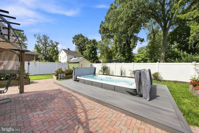 218 MAXWELL AVE., East Windsor, NJ 08520