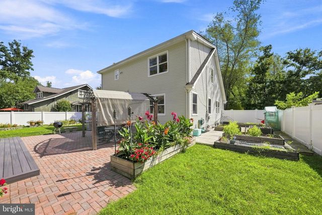 218 MAXWELL AVE., East Windsor, NJ 08520