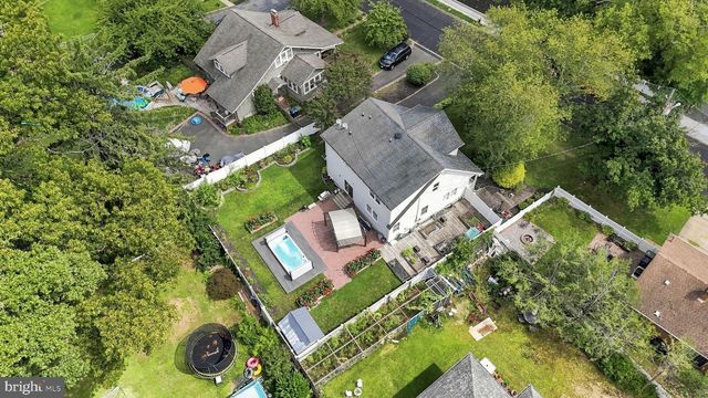 218 MAXWELL AVE., East Windsor, NJ 08520