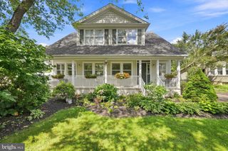 218 MAXWELL AVE., East Windsor, NJ 08520