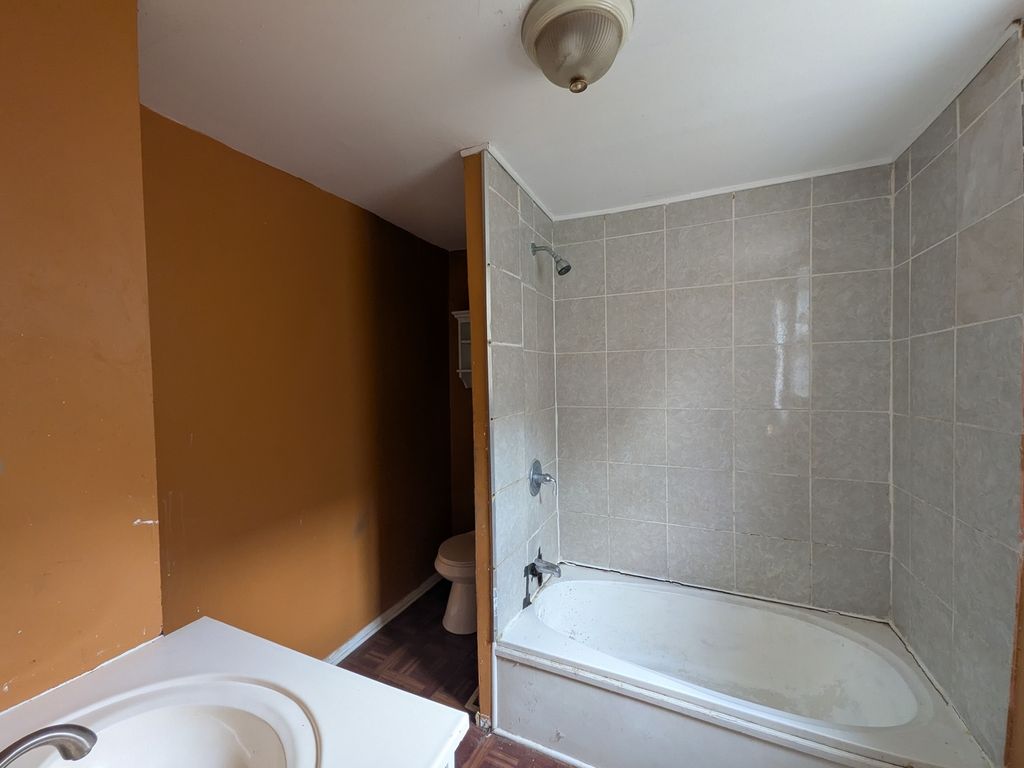 11833 S HARVARD Avenue, Chicago, IL 60628 — photo 4