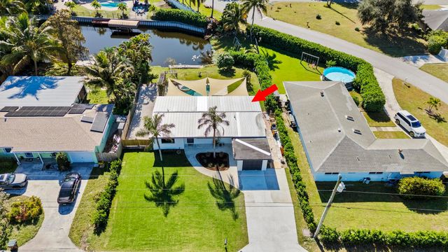 1510 Carandis Circle, Lake Clarke Shores, FL 33406