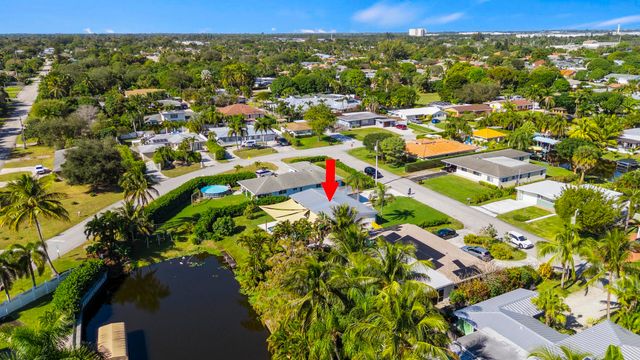 1510 Carandis Circle, Lake Clarke Shores, FL 33406
