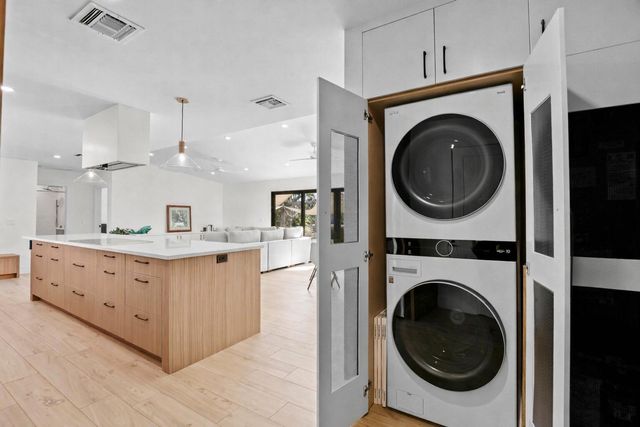 1510 Carandis Circle, Lake Clarke Shores, FL 33406