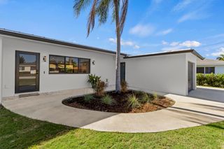 1510 Carandis Circle, Lake Clarke Shores, FL 33406