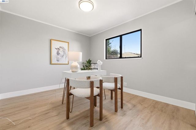 7060 Allegheny Dr, Dublin, CA 94568