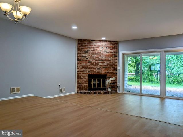 23 VIBURNUM, Lawrence Township, NJ 08648