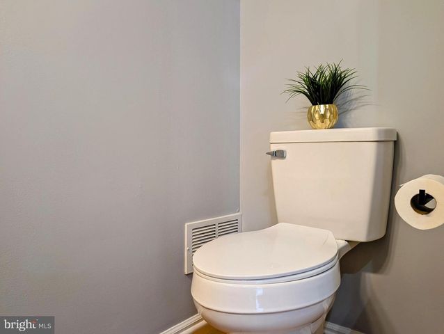 23 VIBURNUM, Lawrence Township, NJ 08648