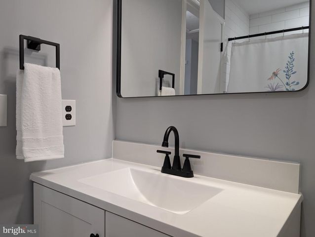 23 VIBURNUM, Lawrence Township, NJ 08648