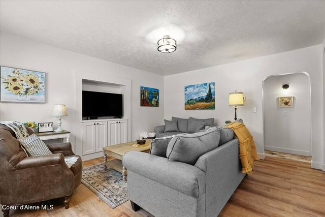 1323 E Birch AVE, Coeur D'alene, ID 83814