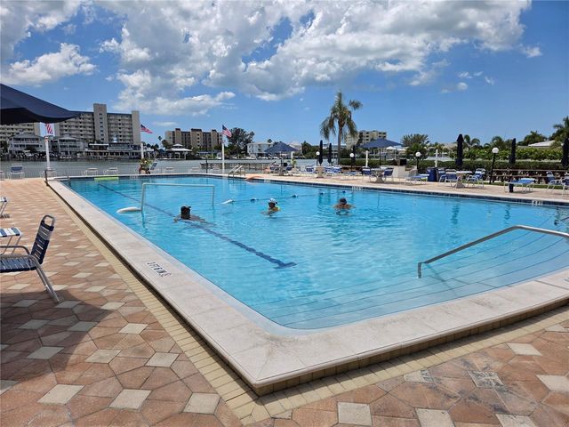 10351 REGAL DRIVE 3, Largo, FL 33774