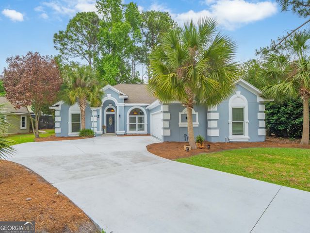 235 Cardinal Circle W, St. Marys, GA 31558