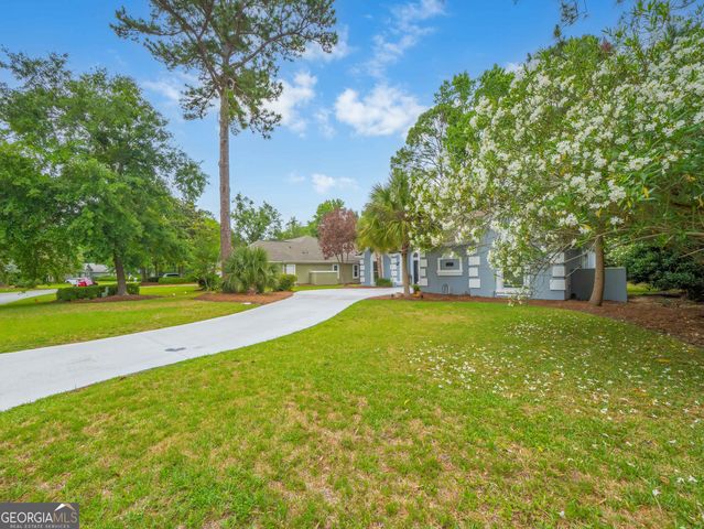 235 Cardinal Circle W, St. Marys, GA 31558