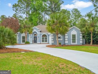 235 Cardinal Circle W, St. Marys, GA 31558