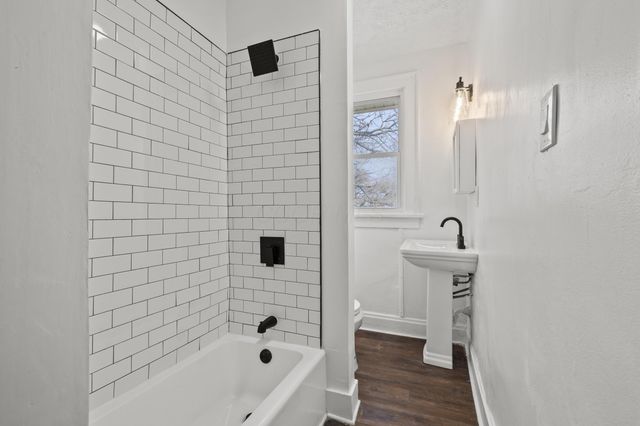 1612-1614 Pembroke Avenue, Columbus, OH 43203