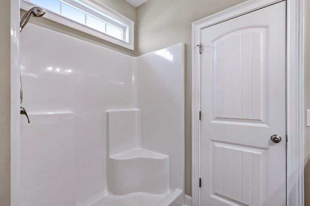 160 Baylee Circle, Galivants Ferry, SC 29544