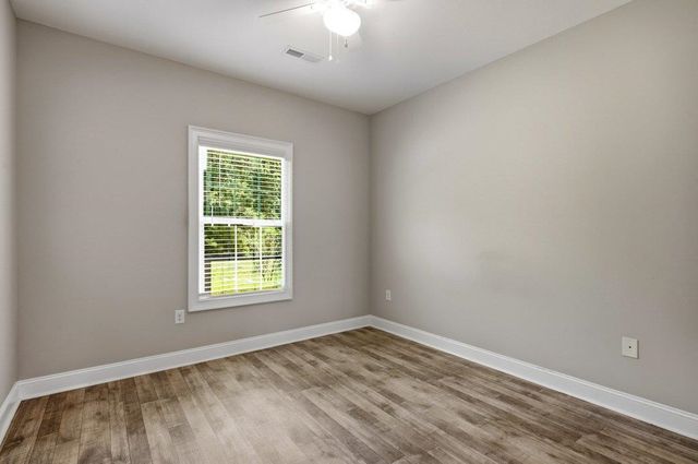 160 Baylee Circle, Galivants Ferry, SC 29544