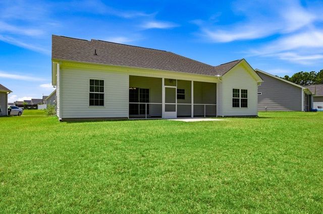 160 Baylee Circle, Galivants Ferry, SC 29544