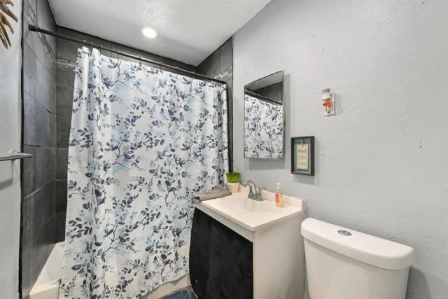 1141 Fifth Avenue, Chula Vista, CA 91911