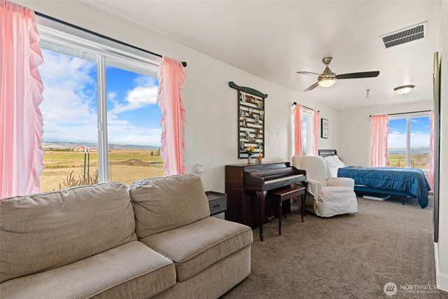 1510 Bitterbrush Drive, Ellensburg, WA 98926