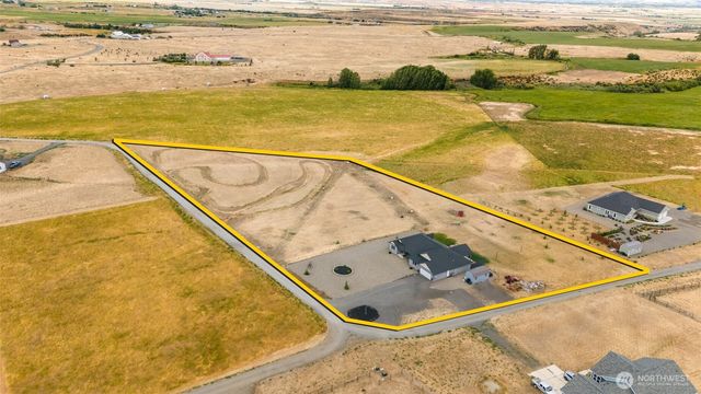 1510 Bitterbrush Drive, Ellensburg, WA 98926