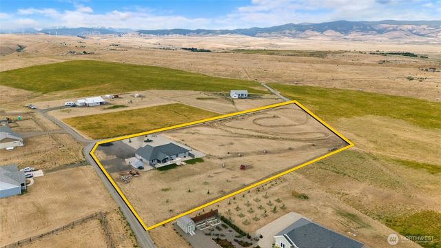 1510 Bitterbrush Drive, Ellensburg, WA 98926