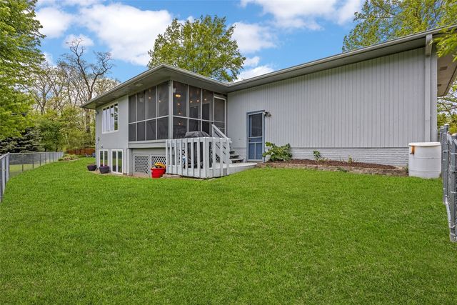 541 Amhurst, Iowa City, IA 52245