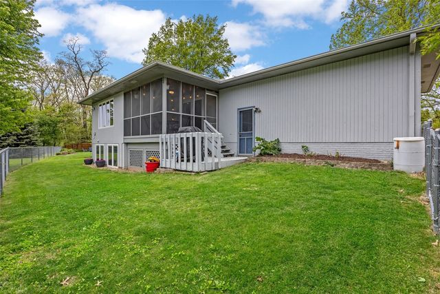 541 Amhurst, Iowa City, IA 52245