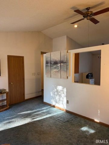 2605 S Weinbach Avenue, Evansville, IN 47714