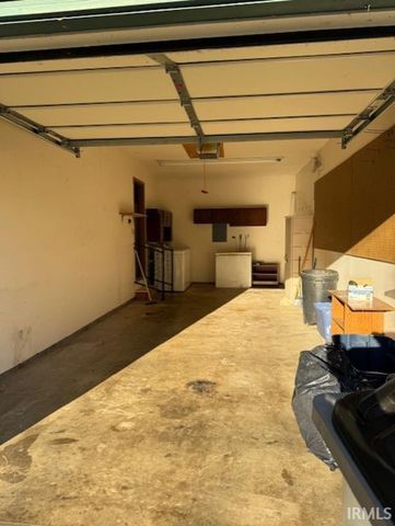 2605 S Weinbach Avenue, Evansville, IN 47714