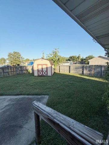2605 S Weinbach Avenue, Evansville, IN 47714