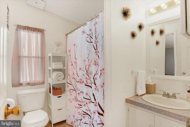 30 MEADOW RUN PL, Harrisburg, PA 17112