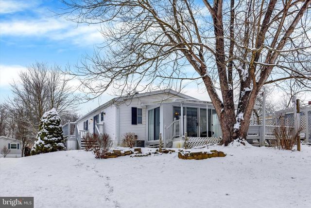 30 MEADOW RUN PL, Harrisburg, PA 17112