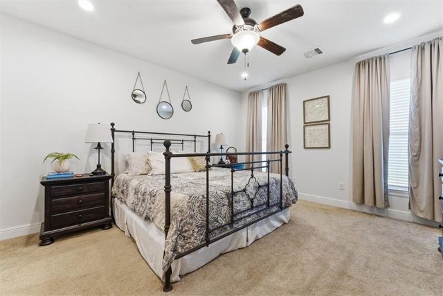 1800 Poeyfarre Drive, Lake Charles, LA 70611