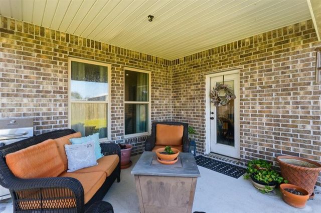 1800 Poeyfarre Drive, Lake Charles, LA 70611