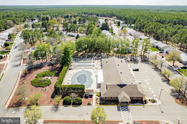 60 WHITMORE DR, Toms River, NJ 08757