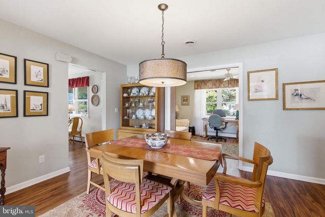 60 WHITMORE DR, Toms River, NJ 08757