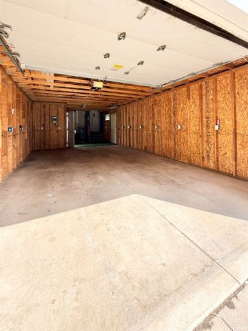 1225 W Oakdale Drive, Fort Wayne, IN 46807